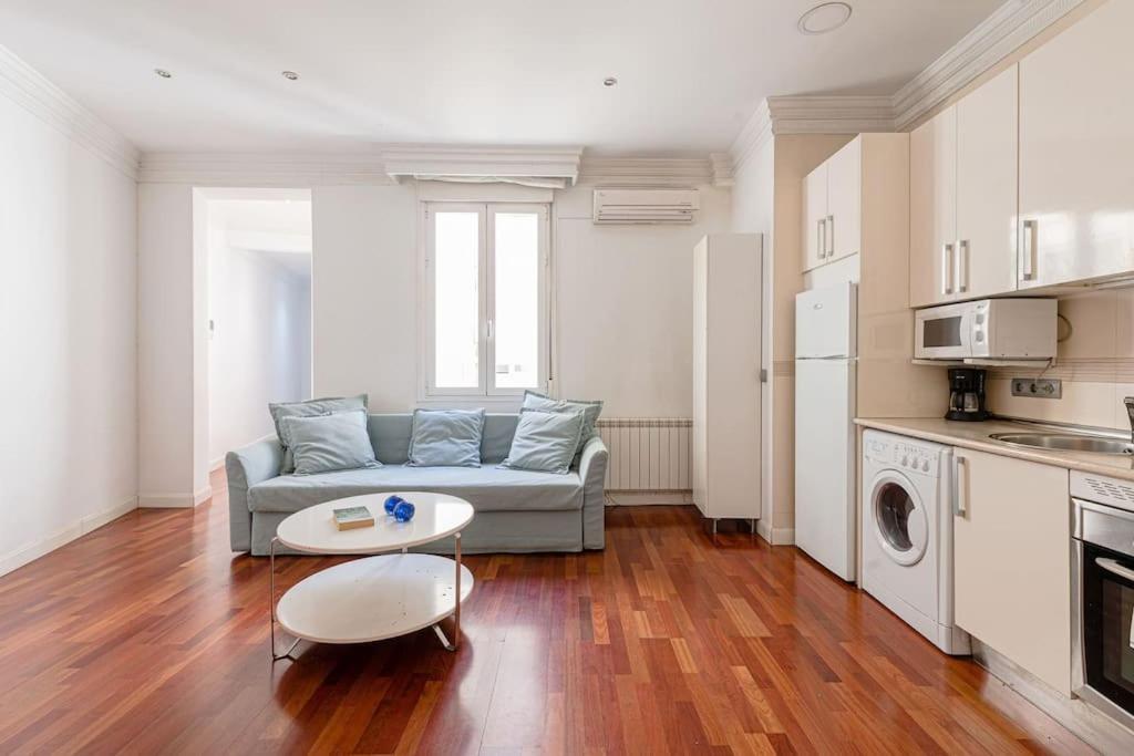Appartement Modern In Chueca Inf3iz4